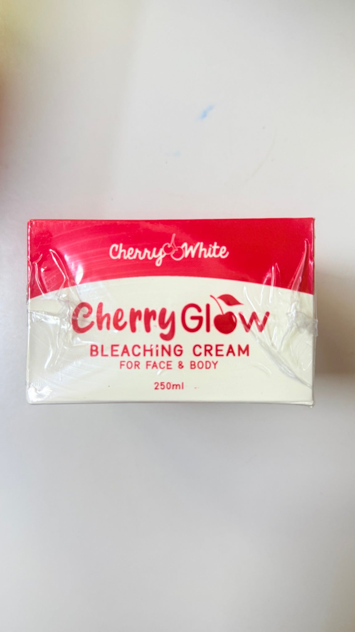 CHERRY WHITE CHERRY GLOW BLEACHING CREAM