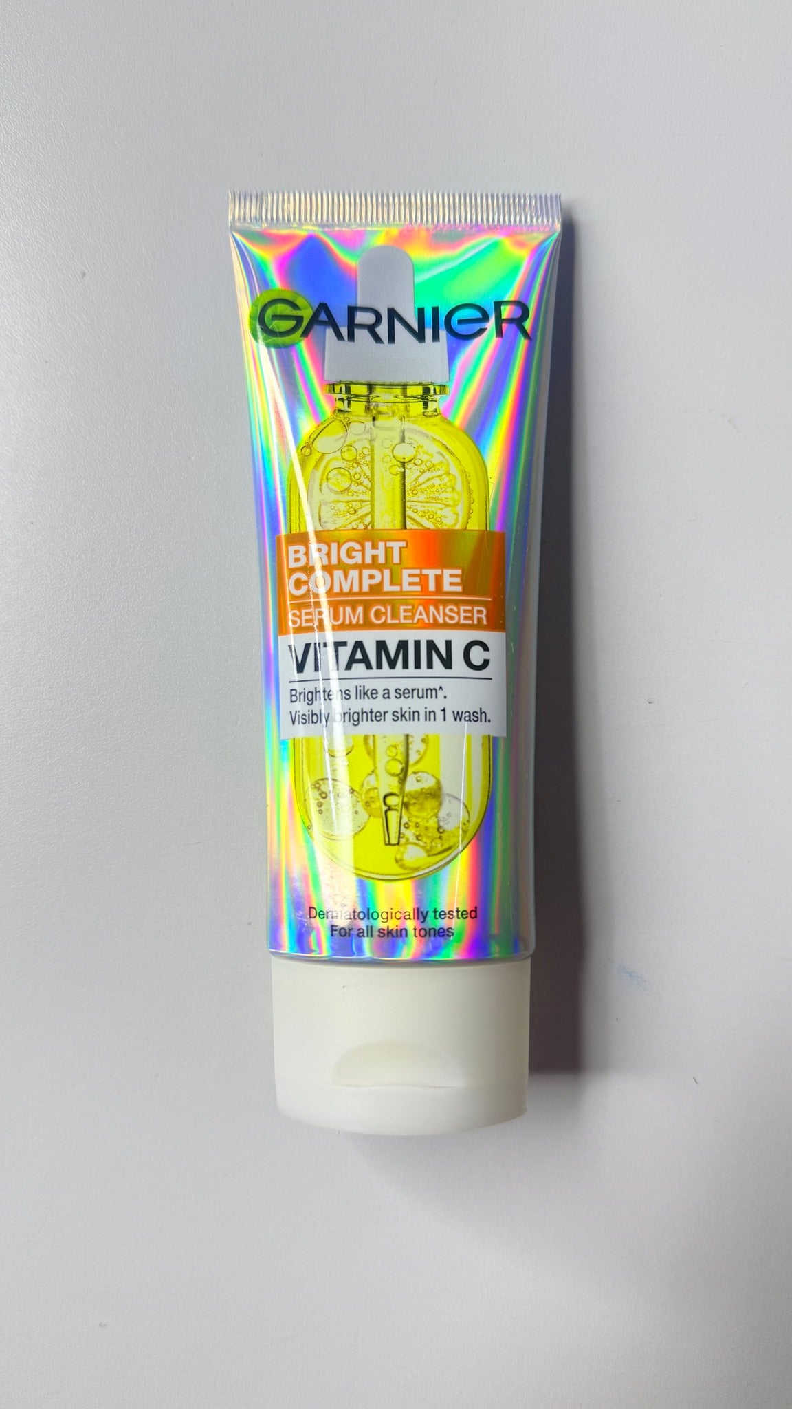 GARNIER BRIGHT COMPLETE SERUM CLEANSER